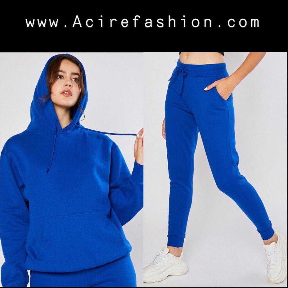 Oversized hoodie and Joggers